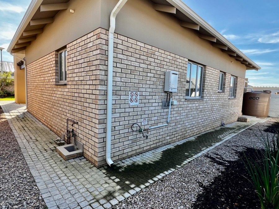 3 Bedroom Property for Sale in Mooikloof Country Estate Western Cape